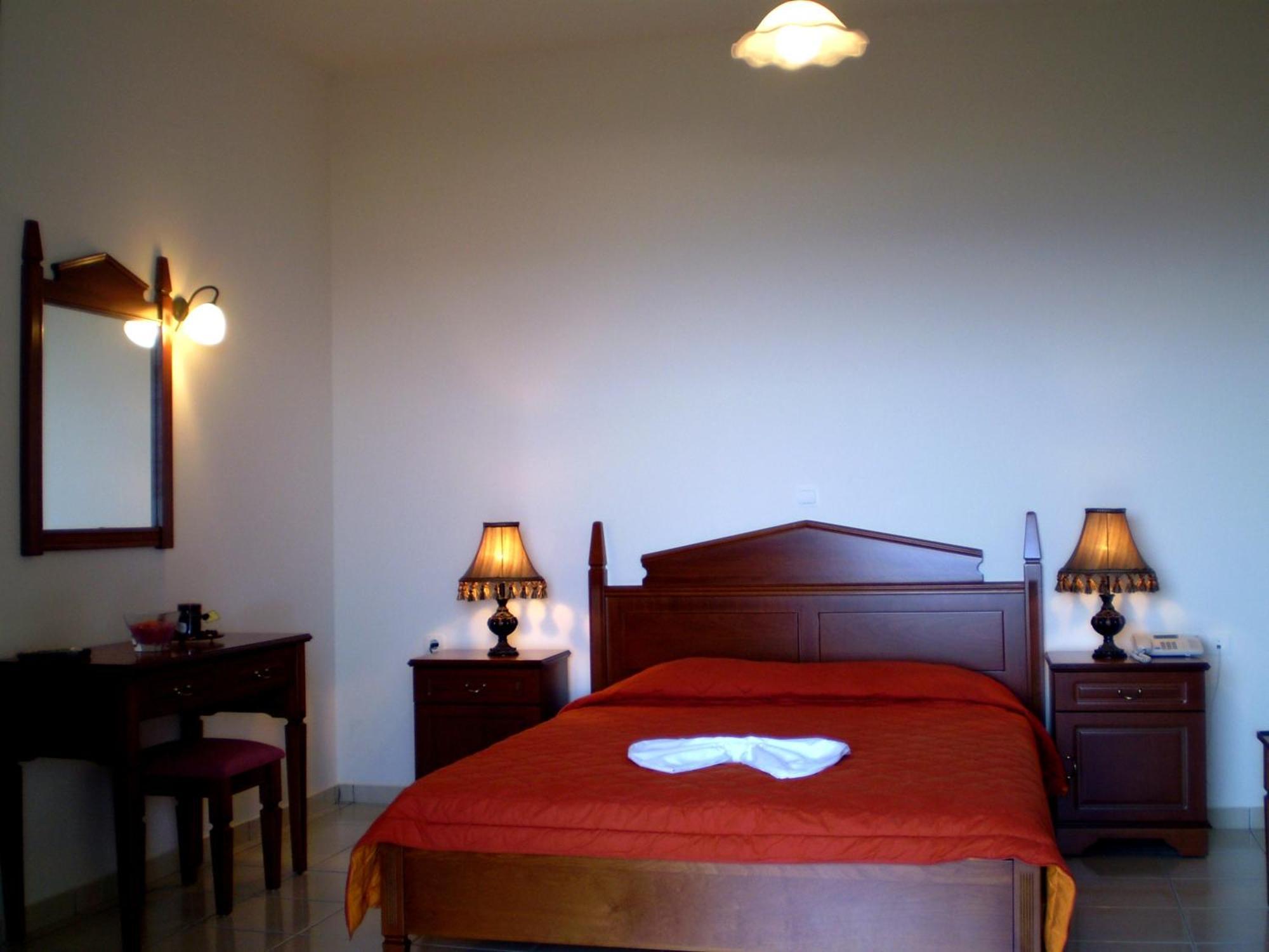 Roubini Apartments Falasarna Ngoại thất bức ảnh