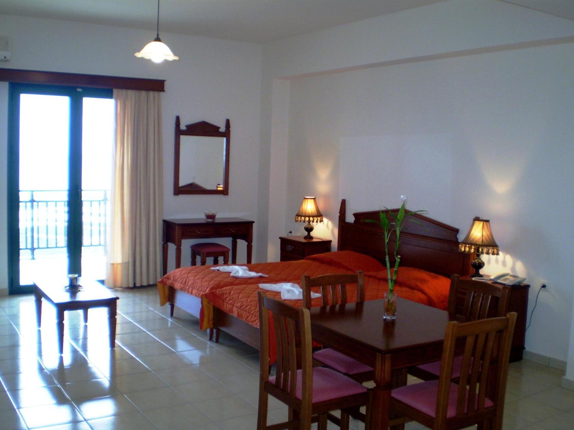 Roubini Apartments Falasarna Ngoại thất bức ảnh